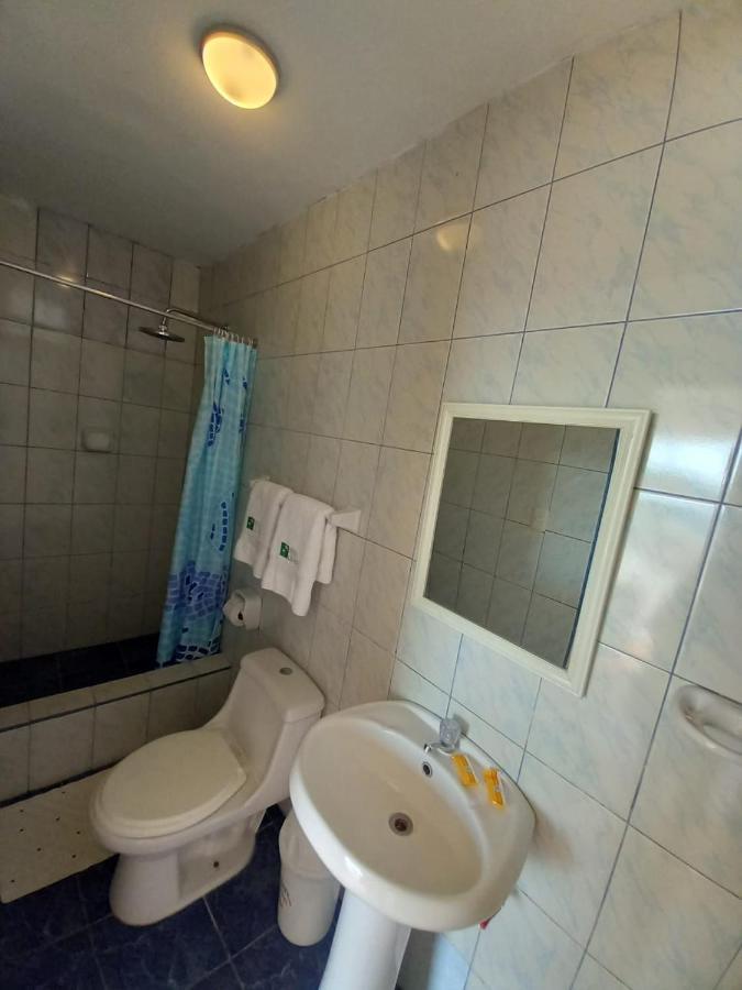 Hostal Los Frayles Παράκας Εξωτερικό φωτογραφία