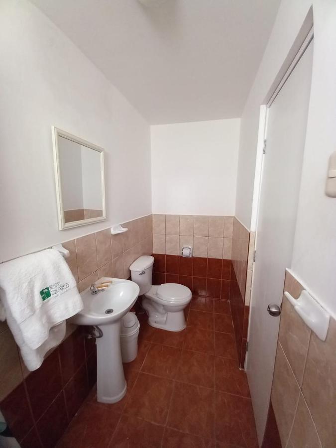 Hostal Los Frayles Παράκας Εξωτερικό φωτογραφία