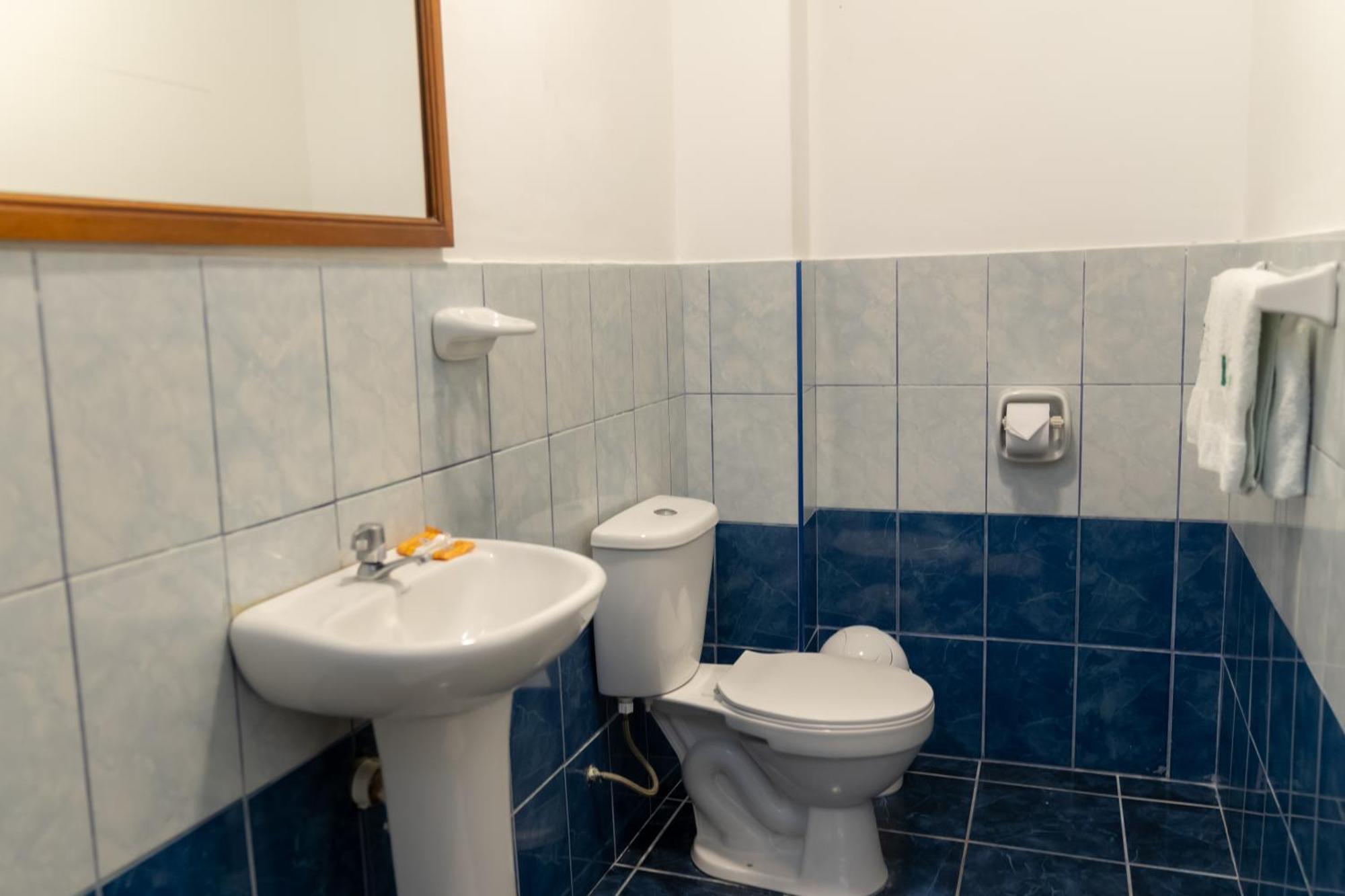 Hostal Los Frayles Παράκας Εξωτερικό φωτογραφία